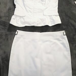 WHITE 2 PIECE - KENNITH COLE SUPER-HOT OUTFIT!